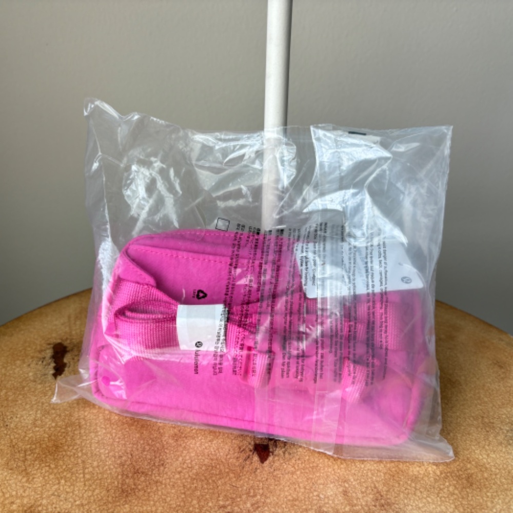 Lululemon Mini Belt Bag - Picture 3 of 8